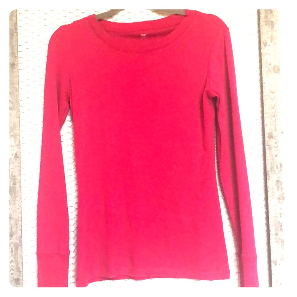 GAP dark pink long sleeved shirt, size Small